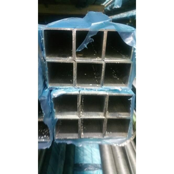 hollow aluminium 50 x 50 x t2 x 1000