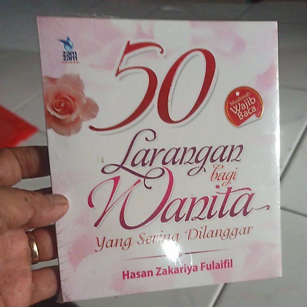 buku 50 Larangan bagi wanita yang sering dilanggar