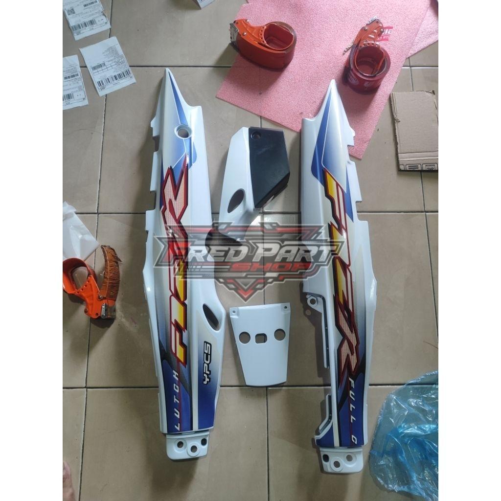 Body Belakang fizr full clutch 2003 Warna Biru Putih body samping kanan kiri fiz r 2003 full clutch 