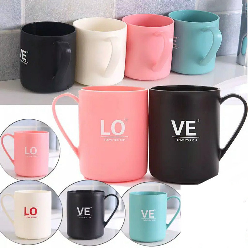 Gelas LOVE Souvenir Cantik / Gelas Couple Plastik LOVE / Mug Couple Gelas Pasangan Lucu