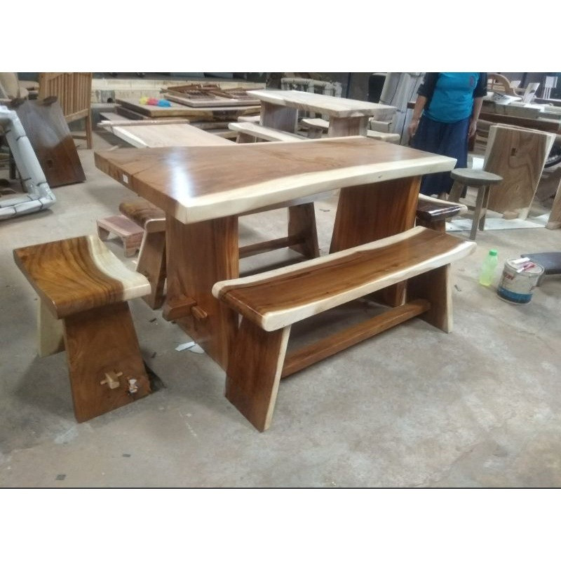 Meja makan kayu trembesi 180x70x75 tebal 6