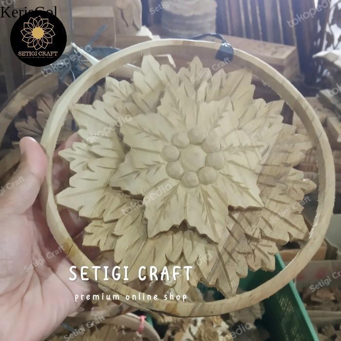 Tempel Berukir Bulat Kayu Jati TB04 - Diameter 20 cm GL1