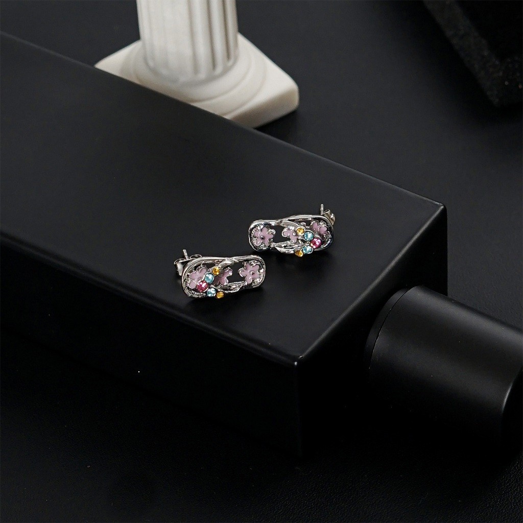 Glamorousky Chic Sepatu Kecil Warna Ungu Muda dan Anting Rhinestone - Aksesoris Wanita Modern, Elega