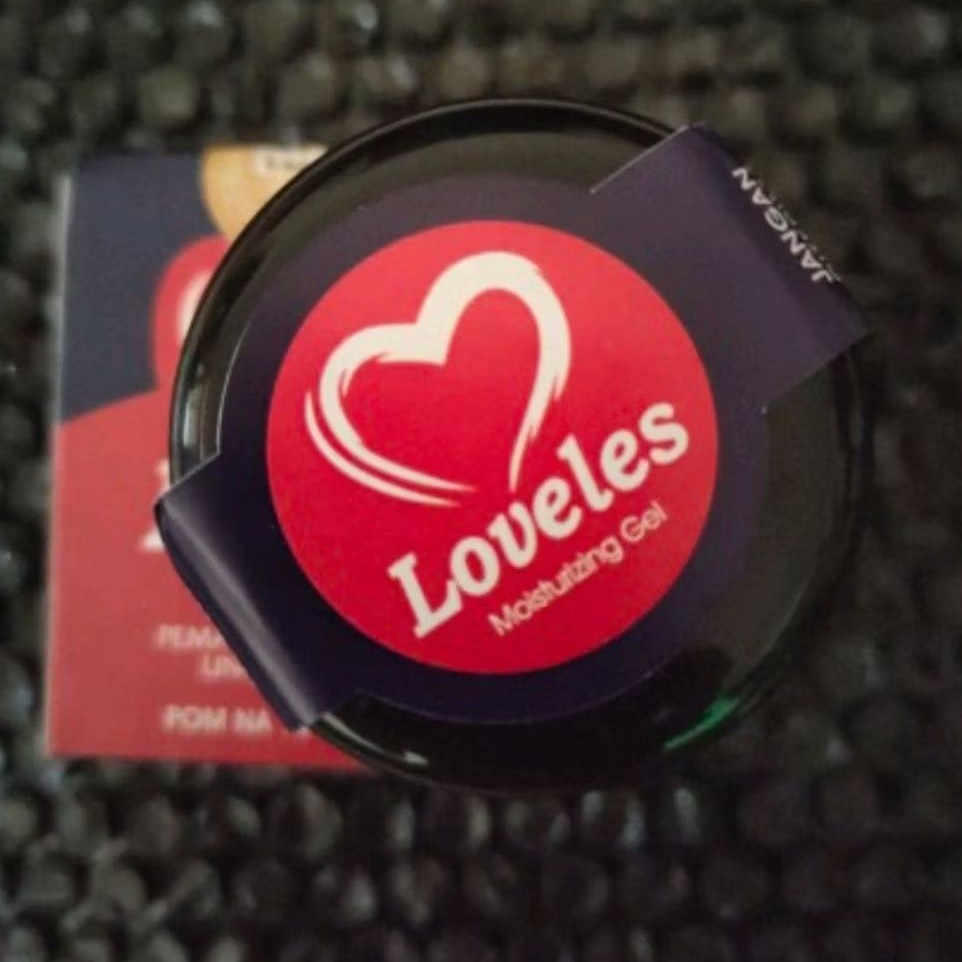 :loveless"
