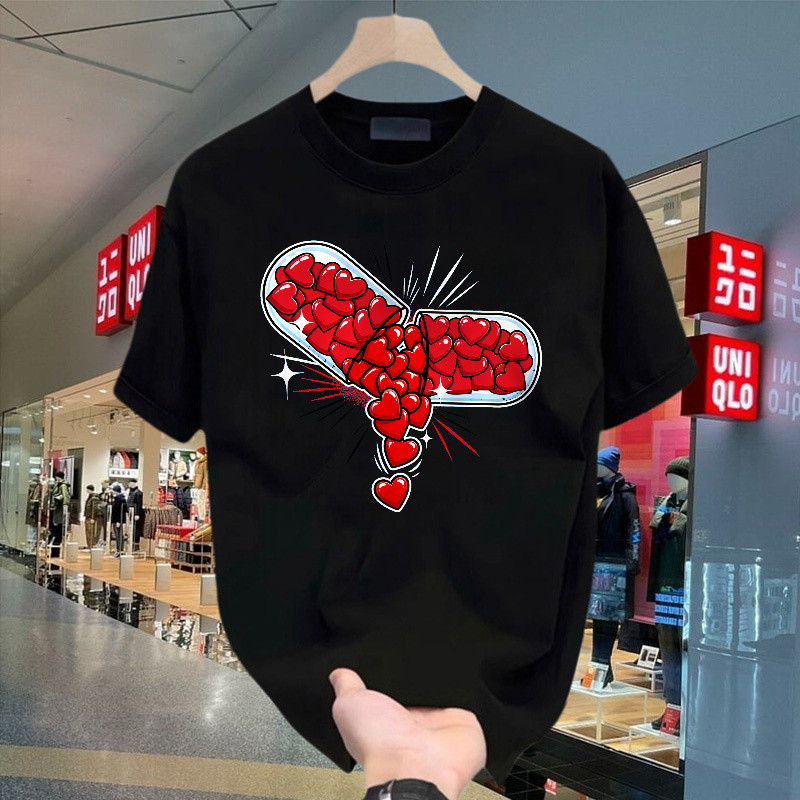 Kaos Pendek Motif Kapsul Cinta Dengan Hati Merah Berjatuhan, Desain Romantis Untuk Pasangan, Katun T