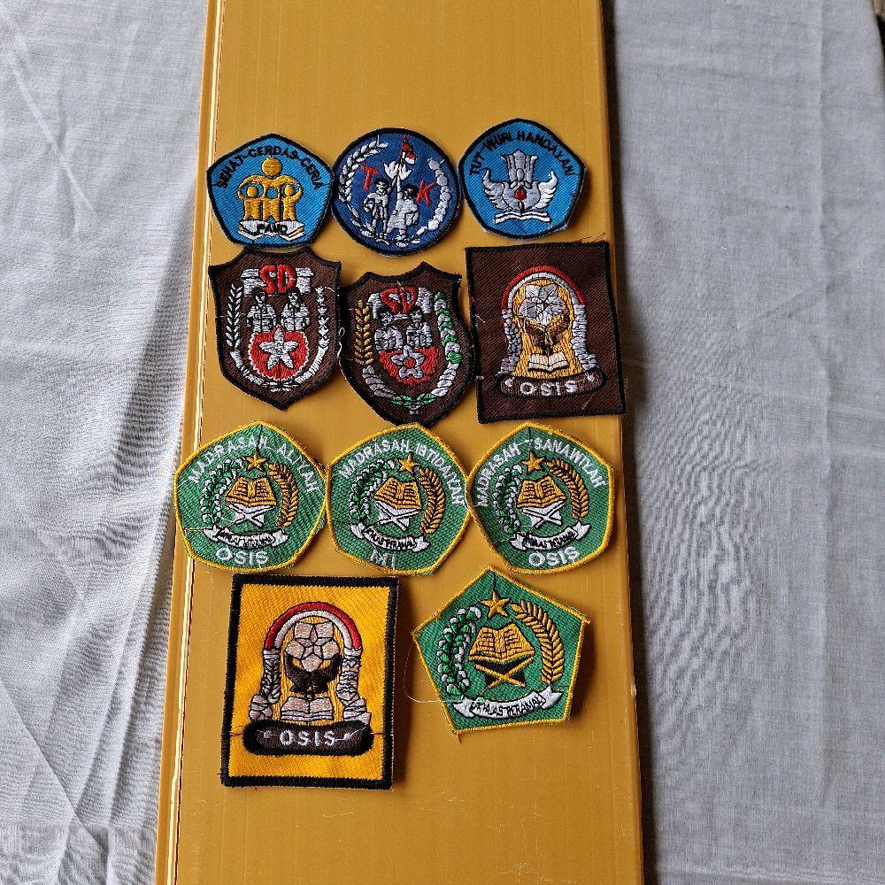 Badge Sekolah TK PAUD SD SMP SMA Bordir - Bet Saku Sekolah