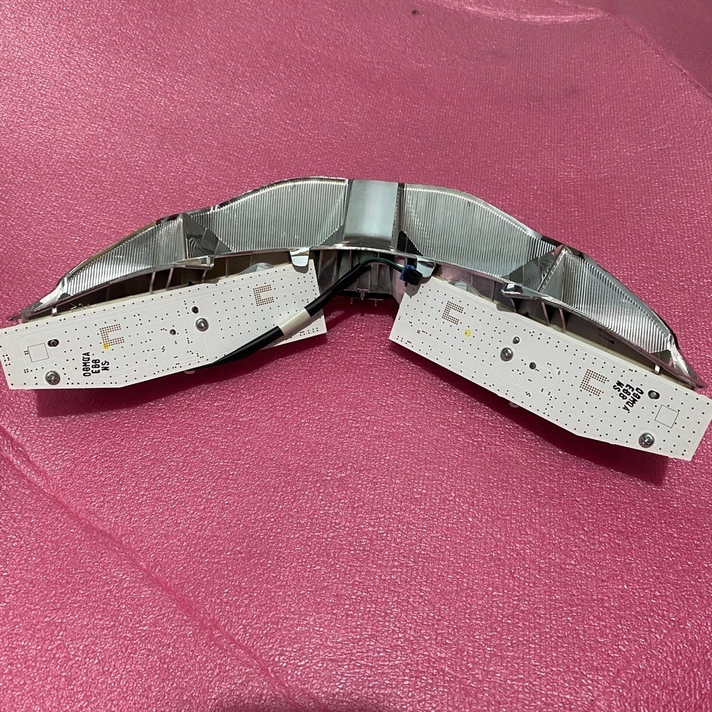 Reflector+PCB LED  Lampu utama Vario 125/150 LED Old (2015-2017)