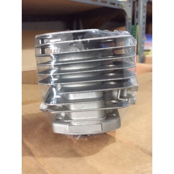 Cylinder Block Assy Chainsaw 5200 628 Cylinder Block Mesin Chainsaw