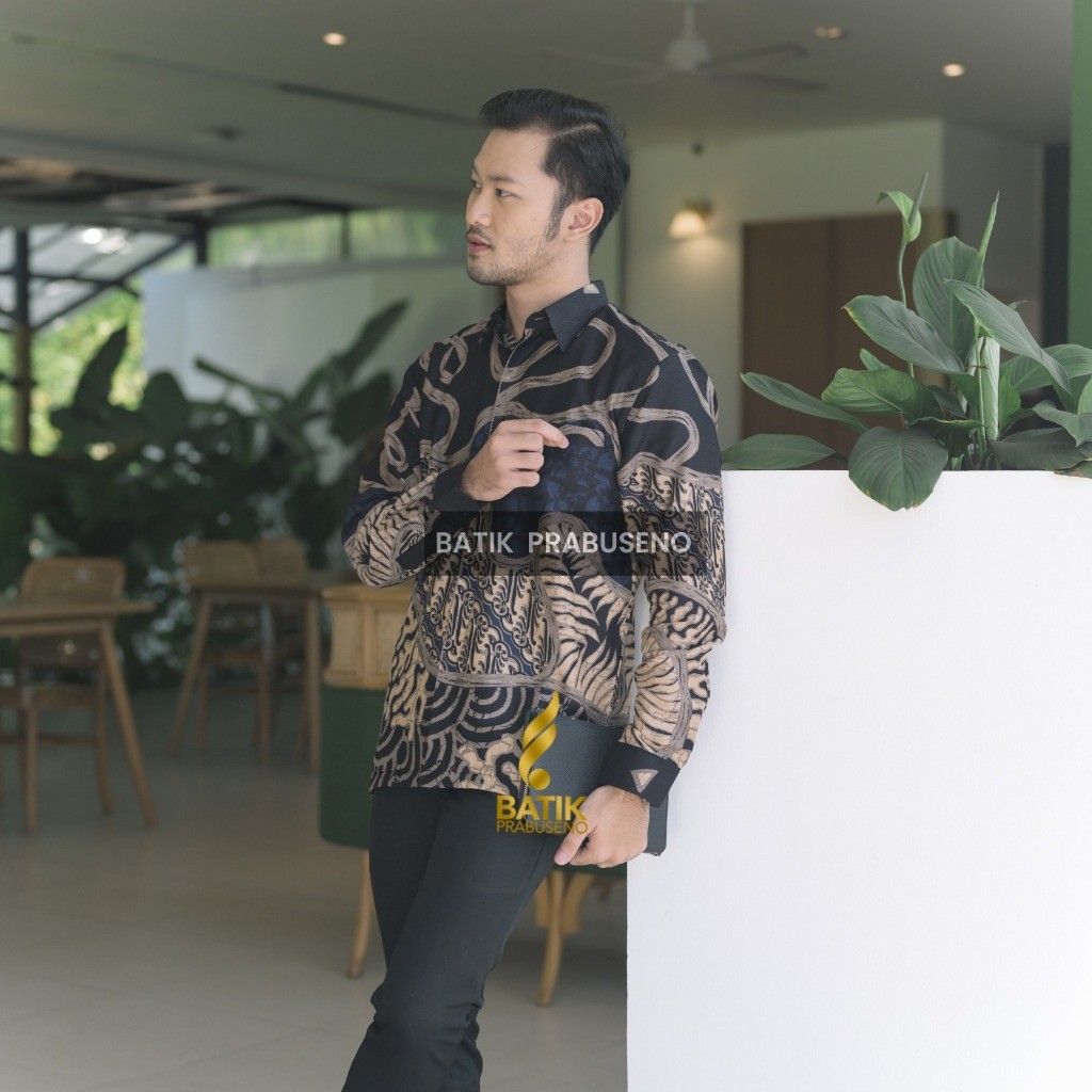 Batik Prabuseno - Batik Pria Lengan Panjang Dobby Reguler Motif Drupadi