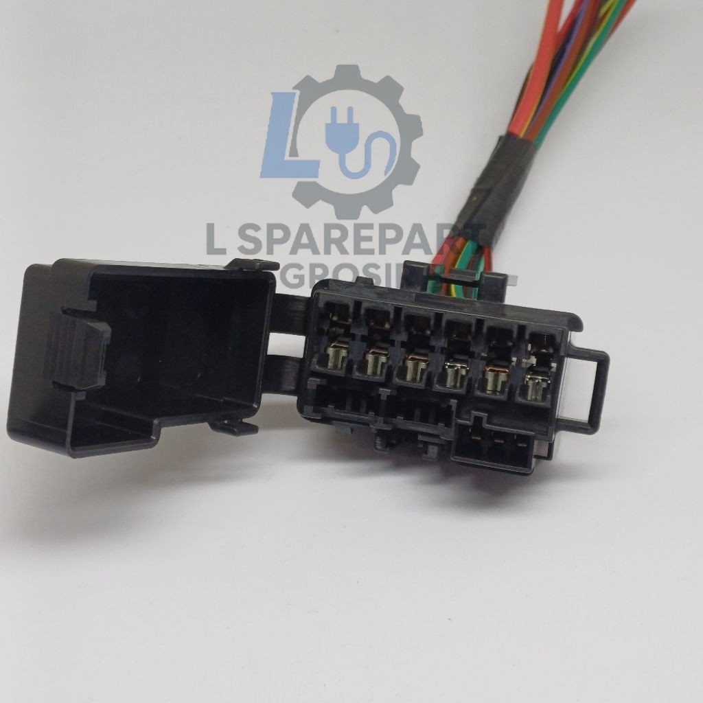 RUMAH BOX SIKRING SEKRING FUSE VARIO TECHNO BOLHAM KZR ORIGINAL