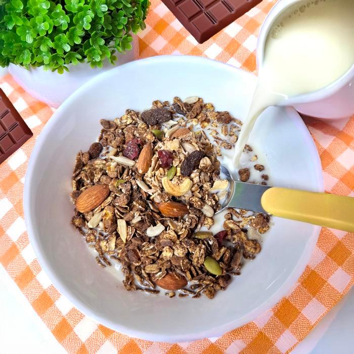 saleEasy Muesli Mix Berry Yogurt Bits dan Chocolate Delight | Muesli Panggang Siap Makan - Granolab 