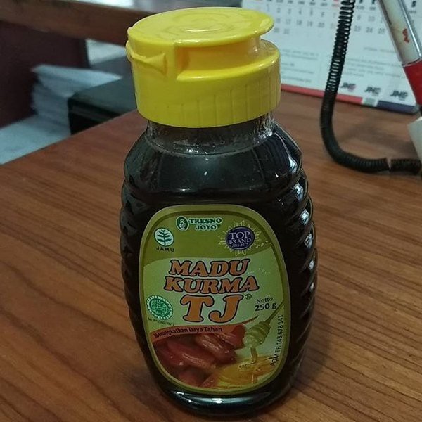 

Madu Kurma TJ Tresno Joyo 250 ML Sari Kurma Royal Jelly Madu Murni