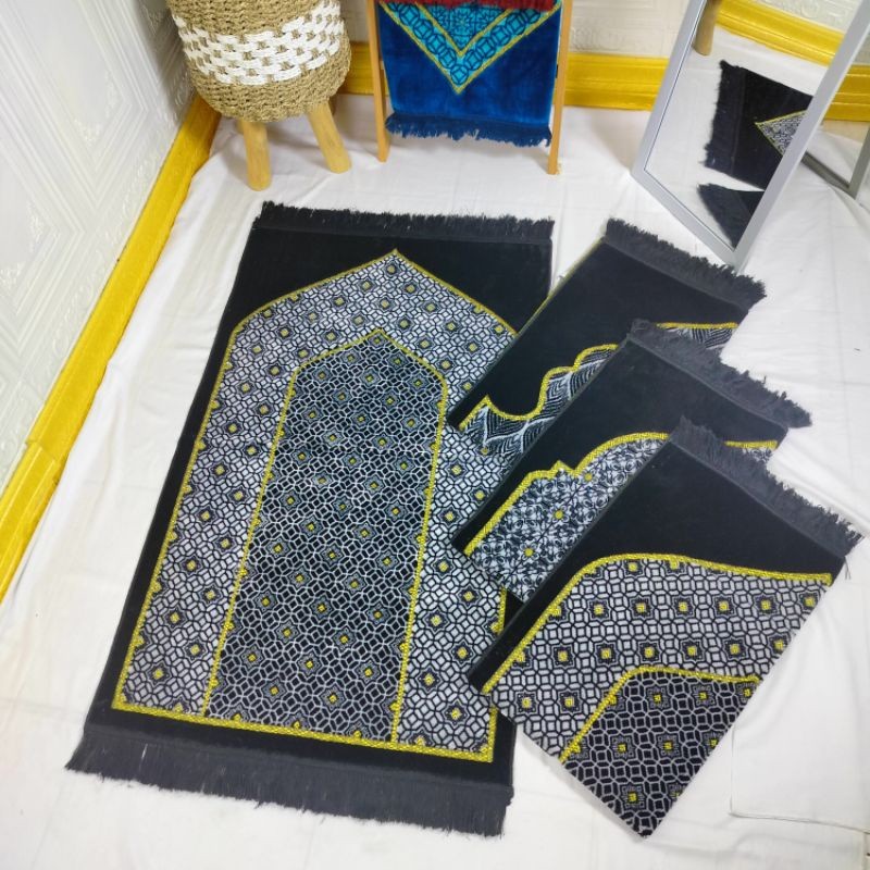 Sajadah Turki Bulu Tebal Super Premium Sejadah bludru