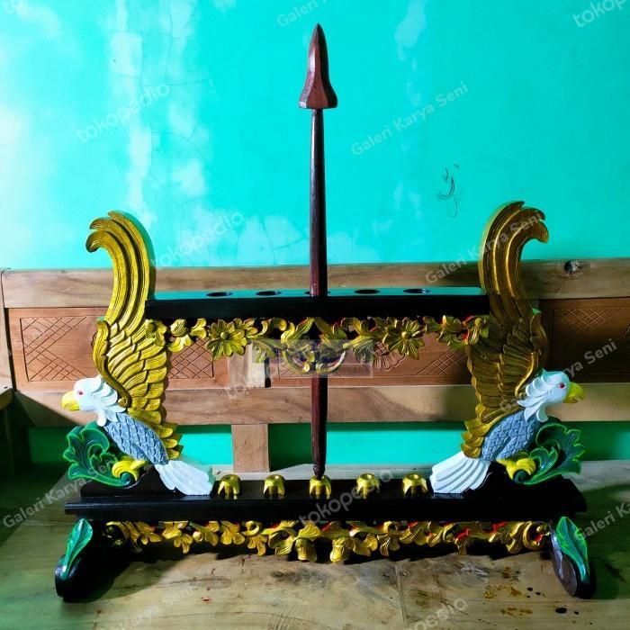 Jagrak Pusaka Isi 5 Ukiran Burung Garuda Finishing Sungging Kayu Jati