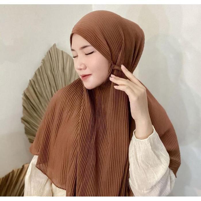 Jilbab Instant Bergo Tali Maryam Plisket Bahan Babydoll Premium - Hitam