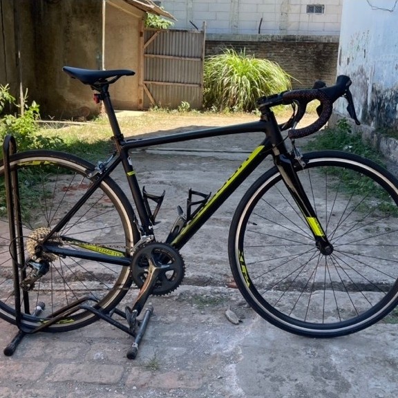 polygon strattos S4