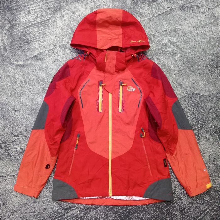 Jaket outdoor gopcore LOWE ALPINE colour block jaket hiking gunung waterproof anti air casual bagus 