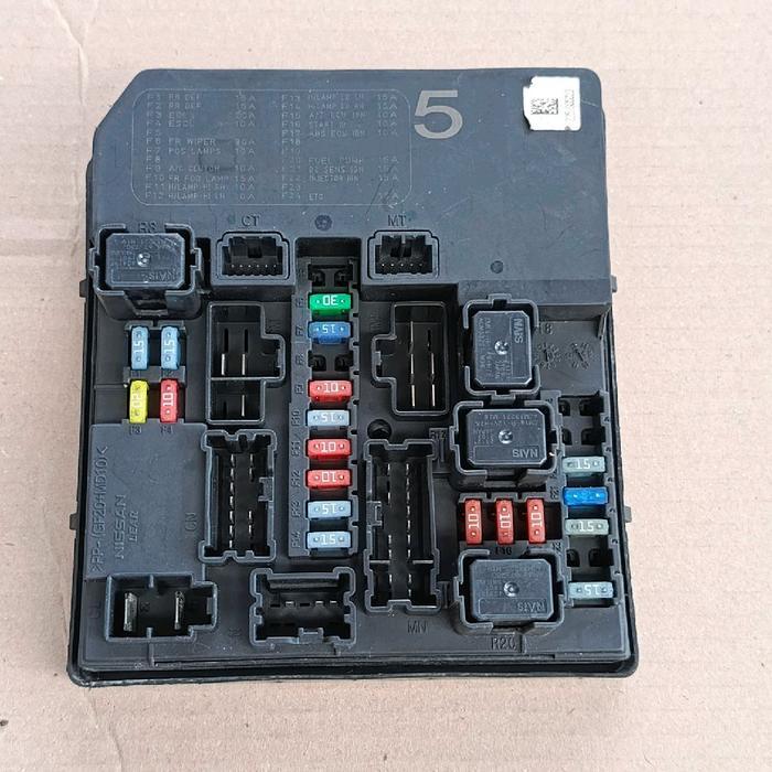 ipdm fuse box sikring relay Nissan Serena C26 AT HWS asli original copotan