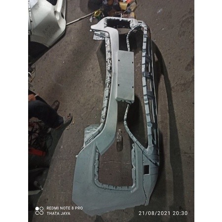 Bumper depan wuling almaz