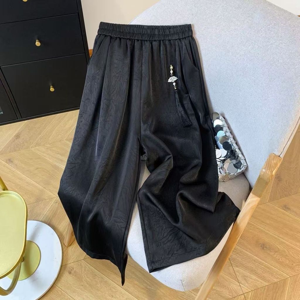 Wanita baru gaya Cina Cina kaki lebar celana panjang 7 poin, celana matahari satin tipis, es lurus