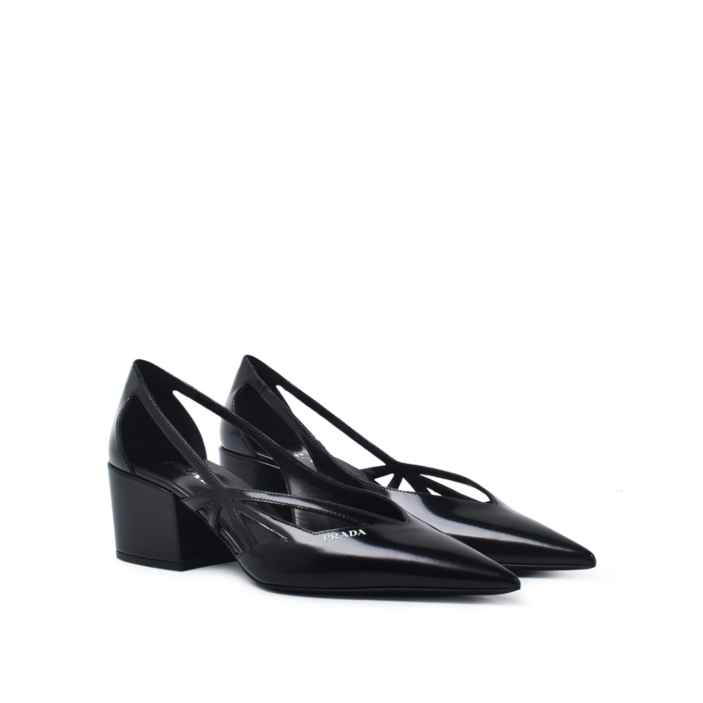 Cut out pump 55mm brushed leather