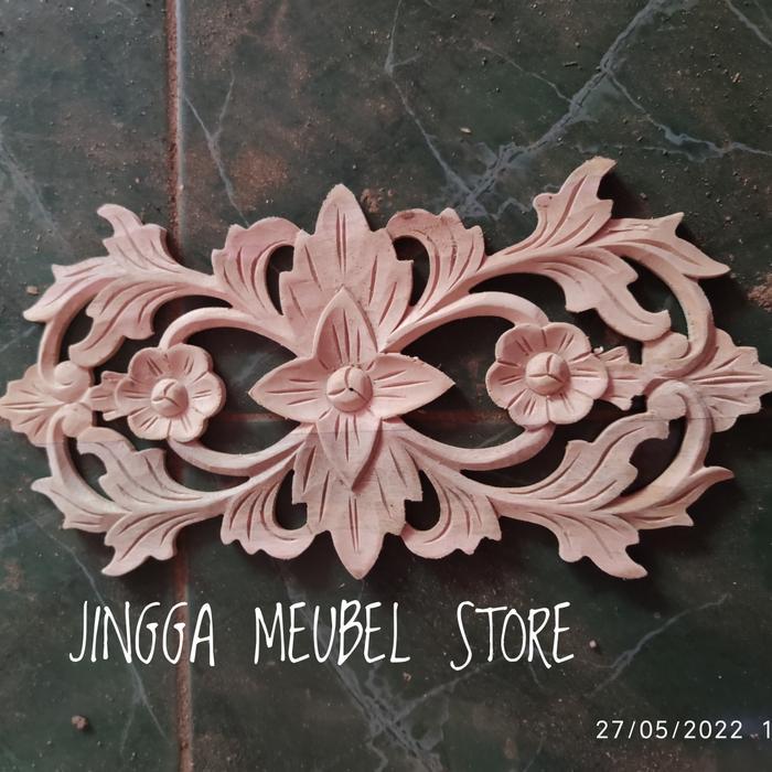 ukiran kayu ornamen dinding pajangan mebel furniture jepara finishing ng4