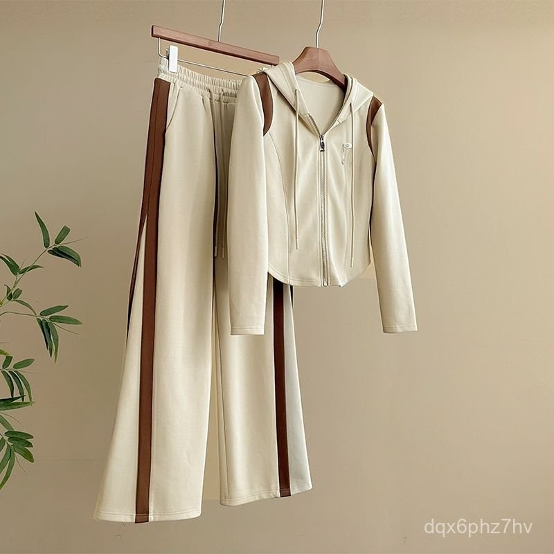 Set Dua Potong Atasan Kasual Blok Warna dan Celana Lebar Wanita