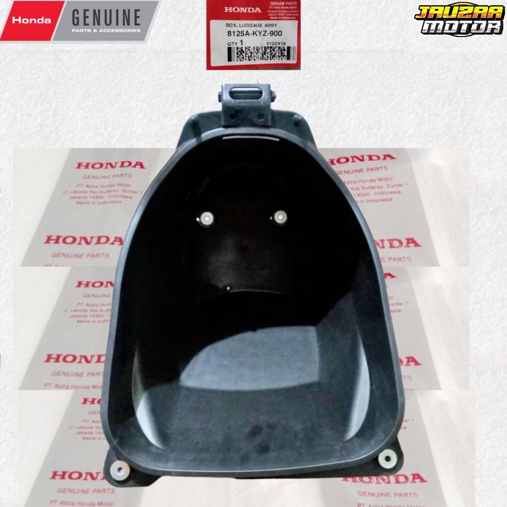 8125A-KYZ-900 BOX LUGGAGE BAGASI BAWAH JOK SUPRA X 125 HELM IN KARBU FI AHM