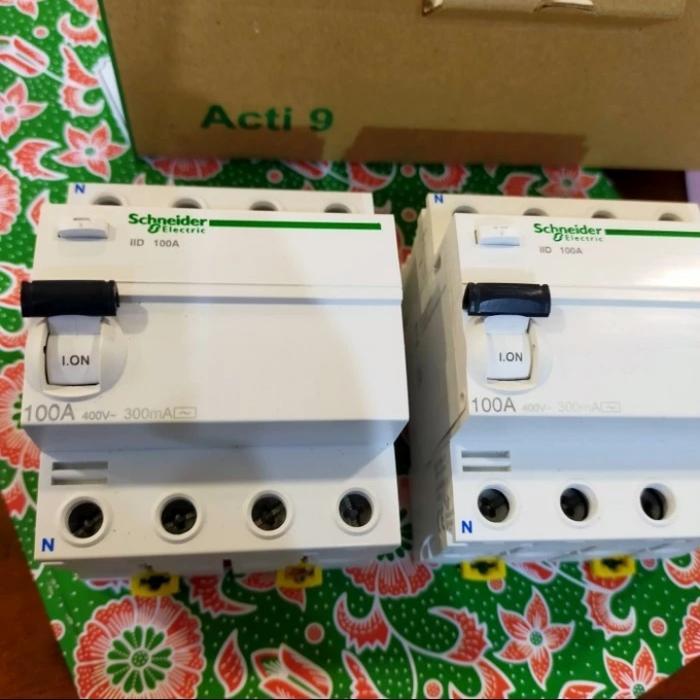 A9R14491 elcb Schneider 4p 100a 300ma