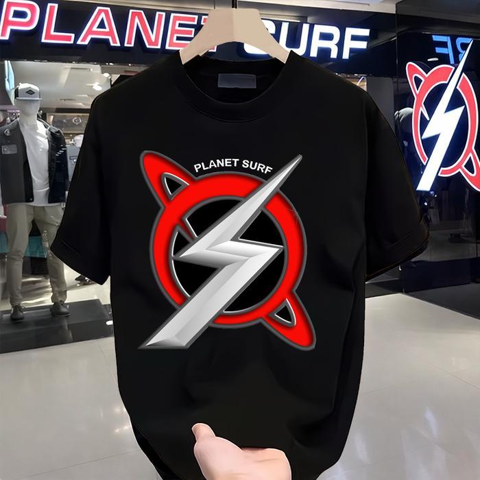 PLANET SURF T-Shirt Casual Kekinian – Model Oversize Trendy Anak Muda, Bahan Lembut Tidak Panas, Coc