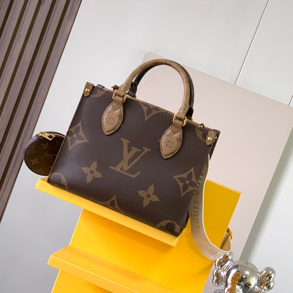 [ Pre-Order ] LV Classic Monogram Backpack, Large‑Capacity Casual Versatile Women's Backpack