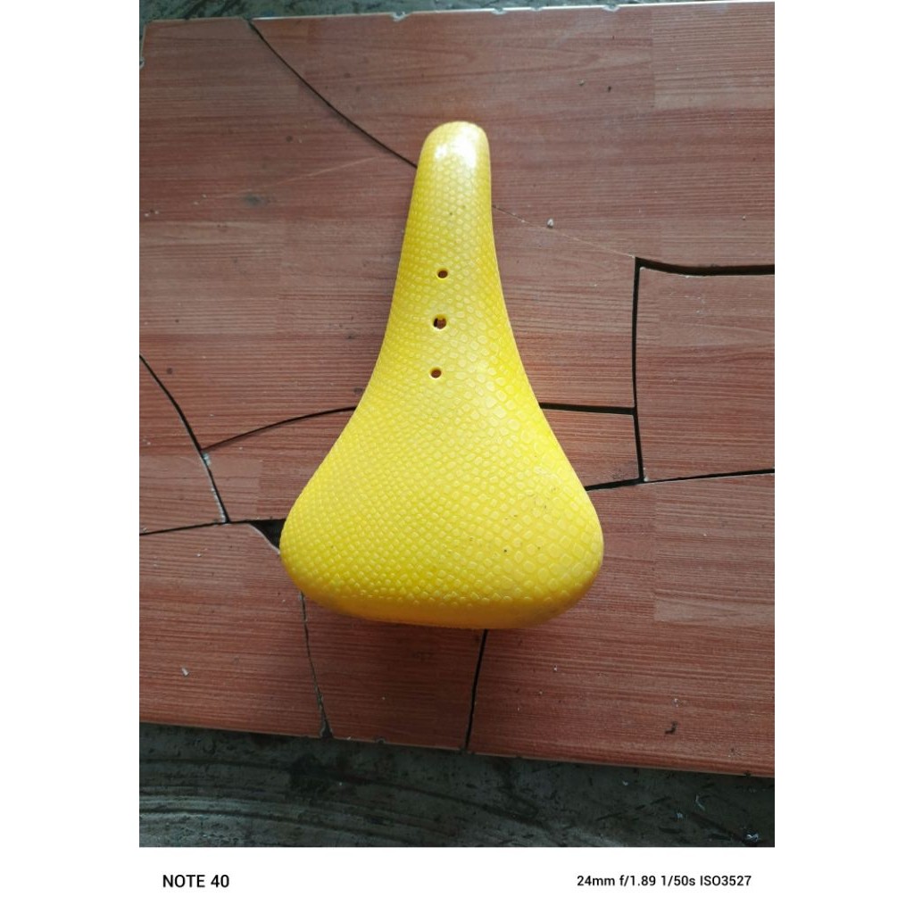 sadel sepeda bmx merk taishin taiwan kuning nos