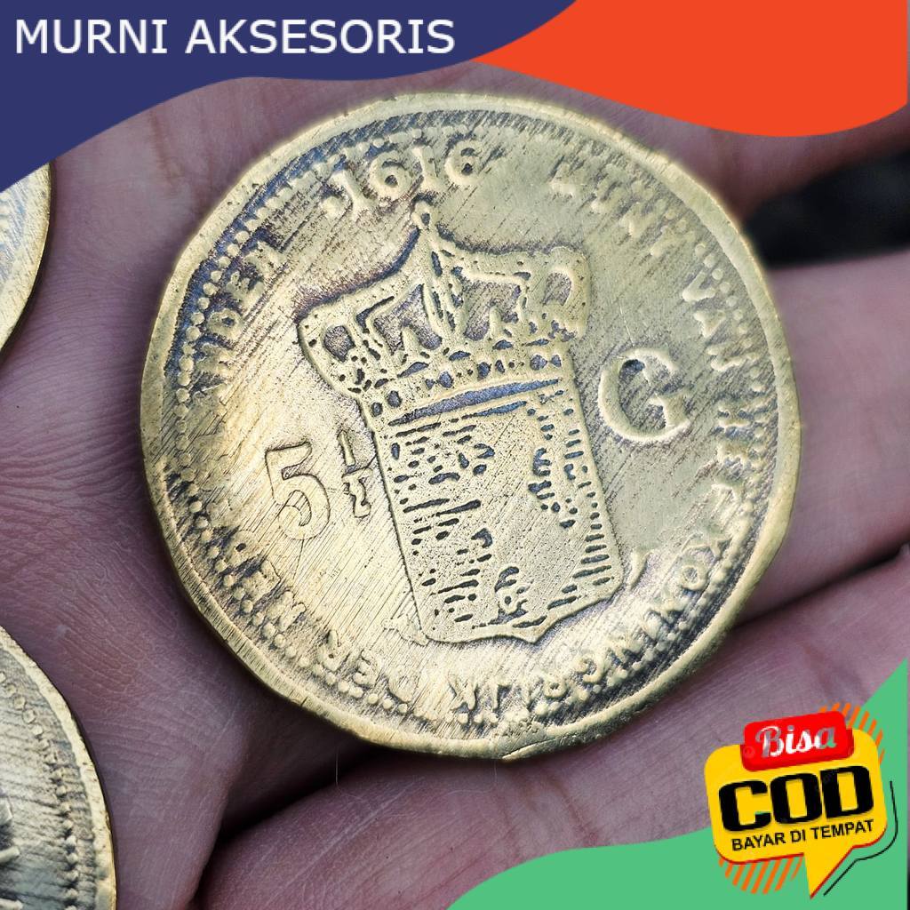 Murni Aksesoris. Koin Kuno Warna Emas Model Mata Uang Kuno / Koin 5 Gulden VOC Belanda Netherland / 
