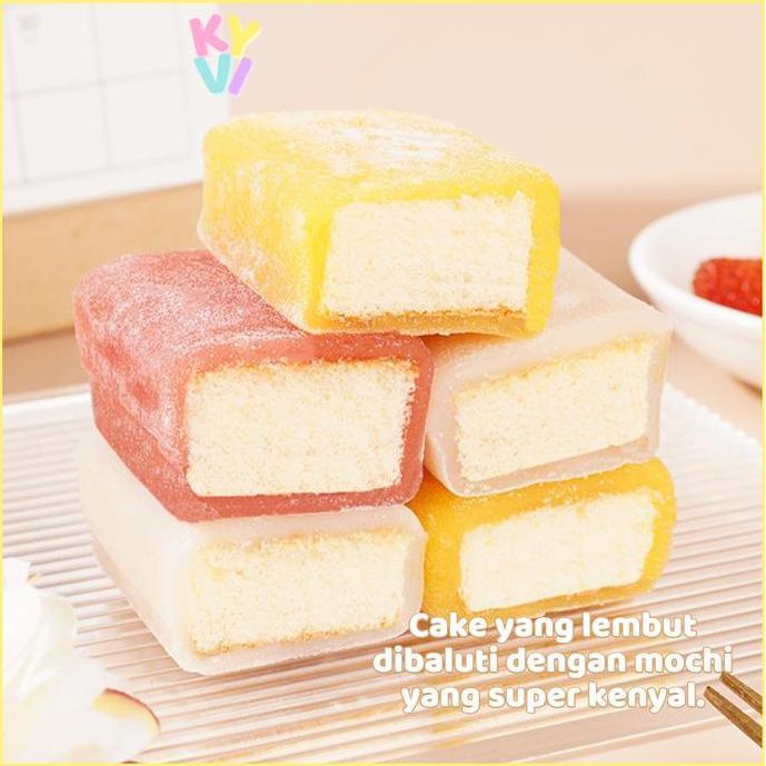 May- Kyvi - Mochi Snow Cake Isi 15Pcs Mix Rasa Pandan Strawberry Mango Milk Chocolate Halal, Lembut,