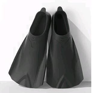 Fins Renang ZMZ F200 Sirip Renang Kaki Katak Bahan Silikon dengan Drainase Bagian Bawah - HITAM, Xs(