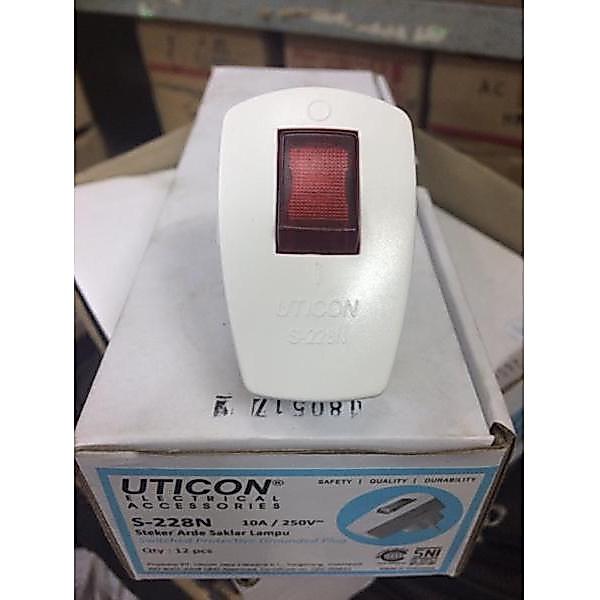 Steker Lampu Uticon