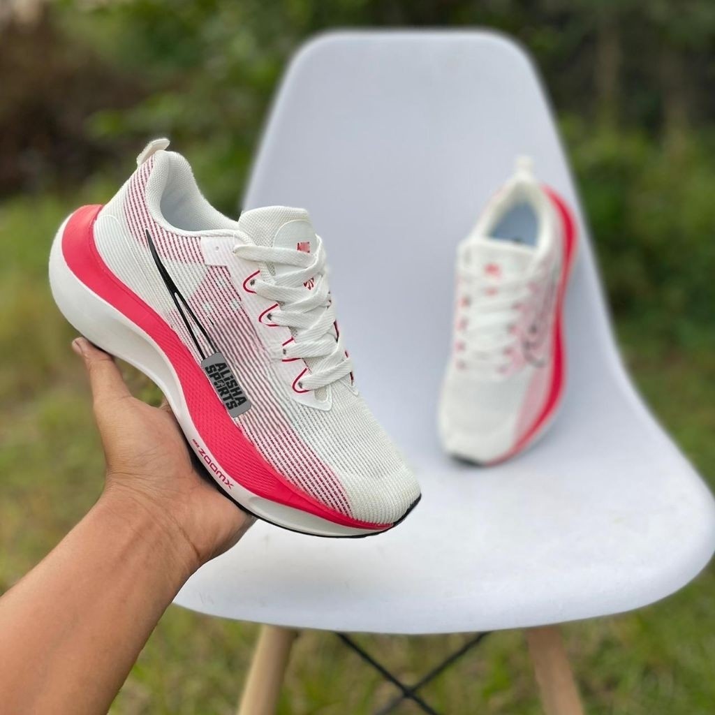 New terlaris sepatu olahraga wanita sepatu senam zumba gym ringan anti slip nike zoom