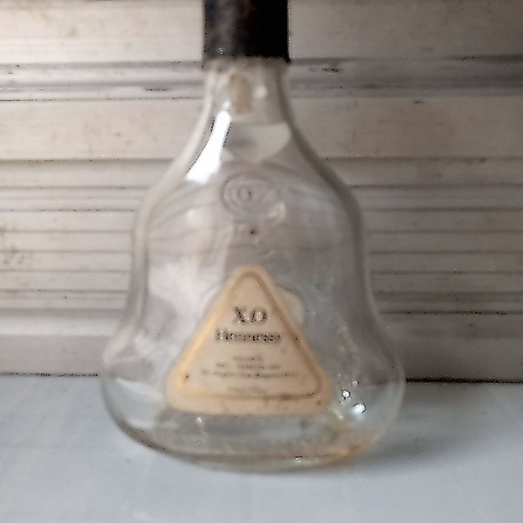 botol bekasminuman X.O Hennessy