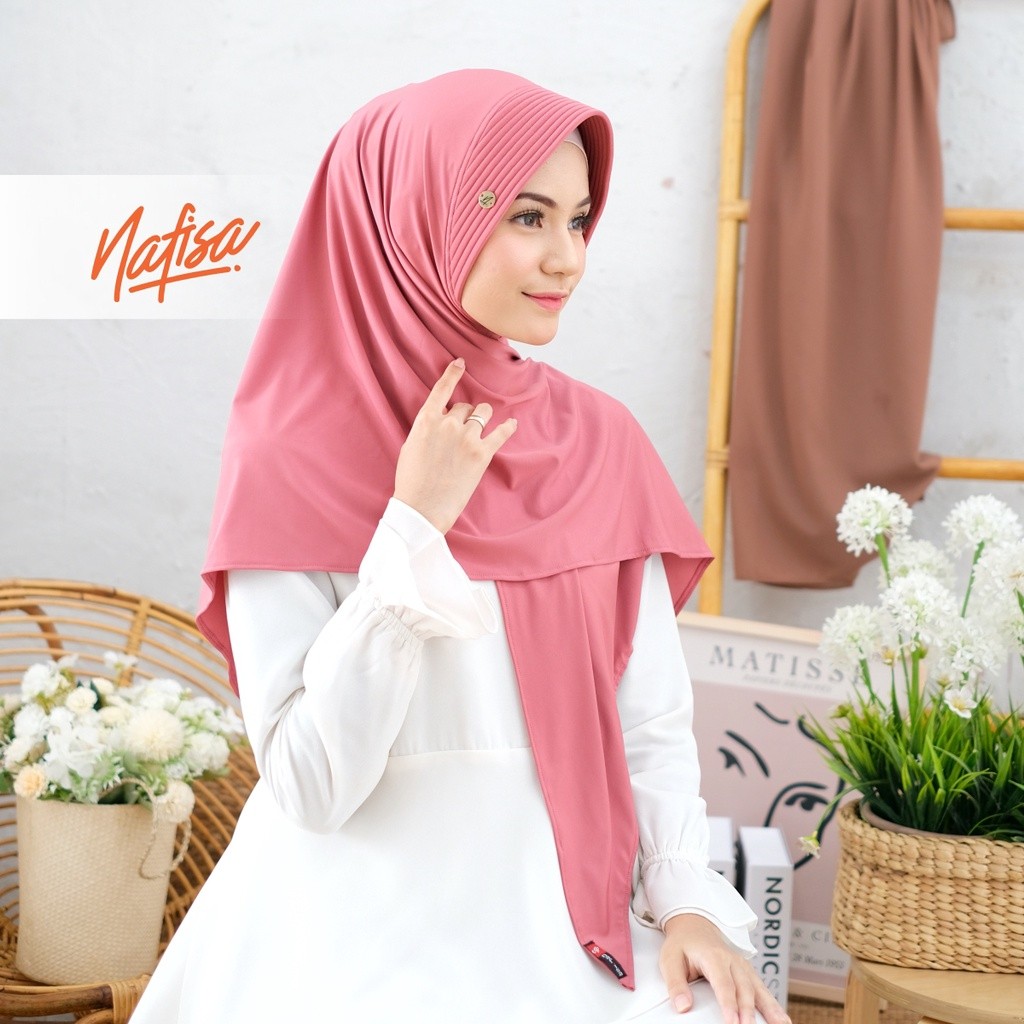 Hijab Instan Belah Tengah Premium - Kerudung Bergo Segitiga Pad Busa List Nafisa DAVIRA