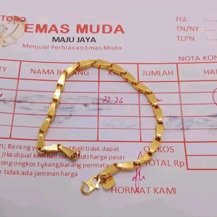 gelang padi emas muda asli dapat surat dari toko Bracelets