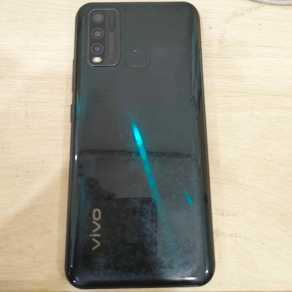 Handphone Vivo Y30 Ram 4/128Gb (Batangan, cek minus 3)946354
