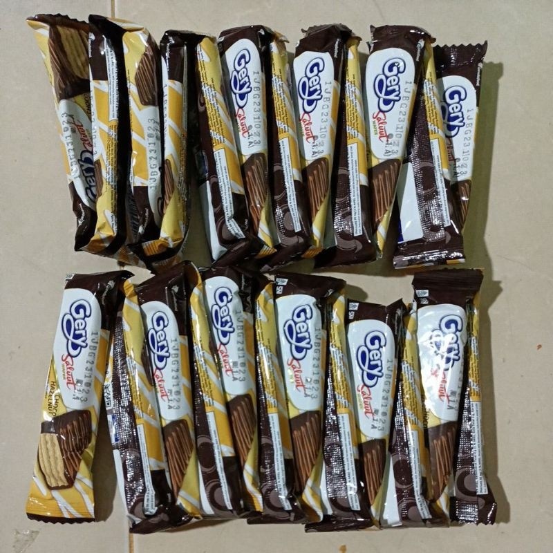 SAM GERY SALUT WAFER RENTENG 26x6gr GERY SALUT