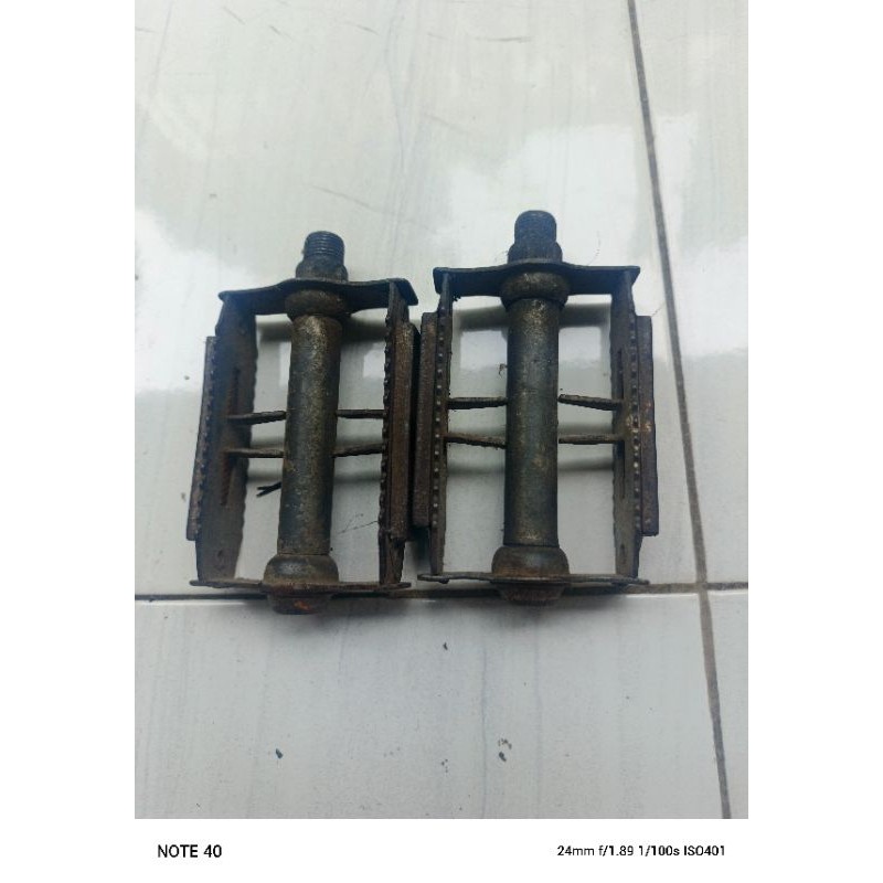 pedal sepeda balap jadul as besar antiq second