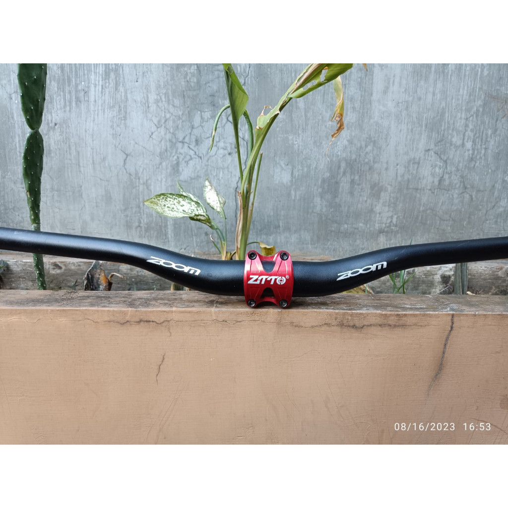 Foto Barset Handlebar stang stem clamp panjang 35 35mm x 760 mm Ztto Zoom