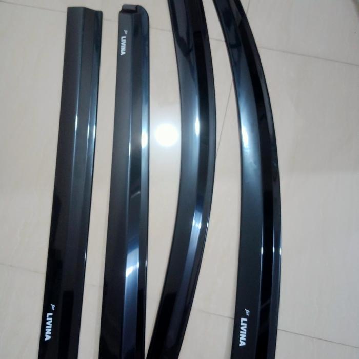 Talang Air Nissan Livina Lama