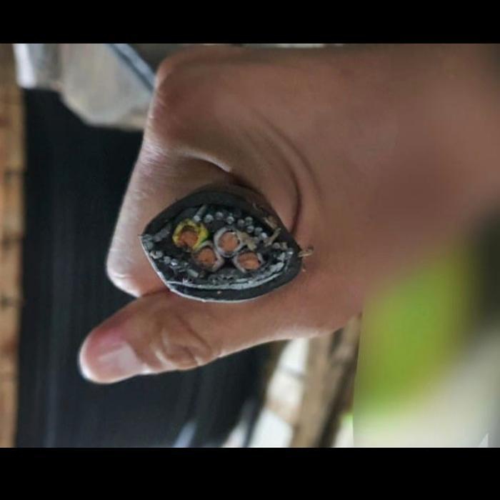 Kabel NYFGBY 4x10 Supreme Metal Kablelindo QUALITY