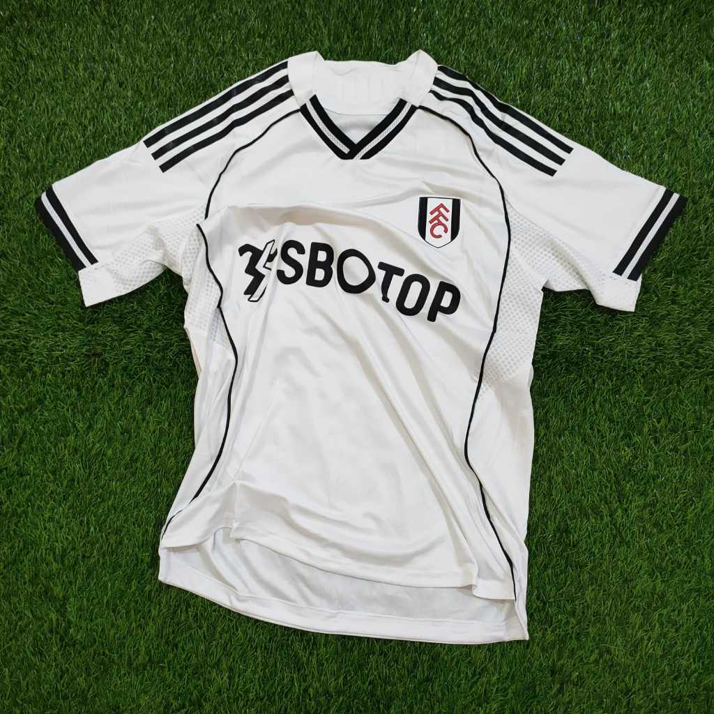 (PLAYER ISSUE) JERSEY BOLA FULHAM HOME 2025/2026 PLAYER VERSION NEW