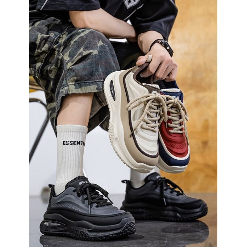 Gaya Outfit NEW Sepatu Kets Pria Kekinian Sneakers Cowok Keren Fashion Shoes Trendy