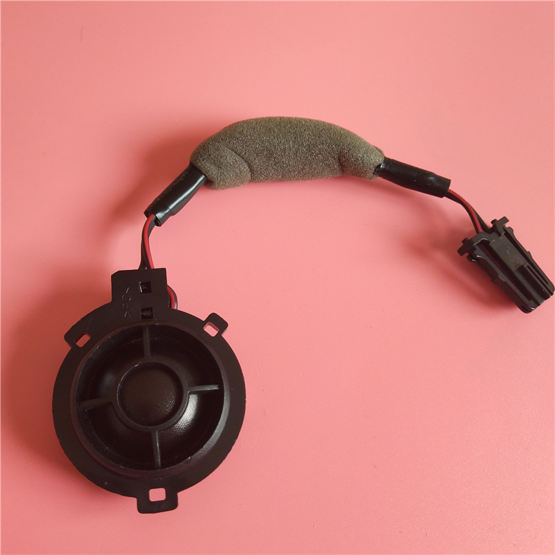 for VW Polo Passat lavida Touran POLO Bora Golf Sagitar Octavia Front A-pillar Tweeter amplify horn
