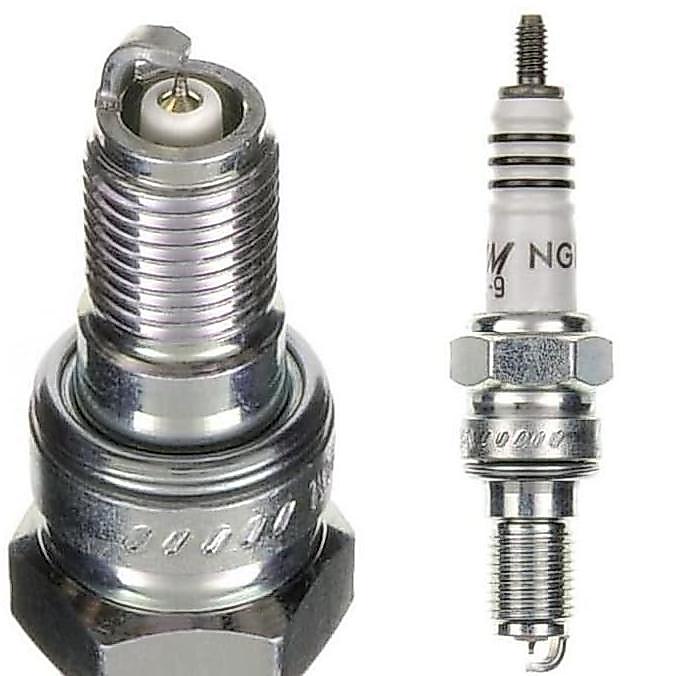 Busi Iridium Honda CB400 CB 400 CBF 500 Super Four SF NGK CR8EHIX-9 terlaris